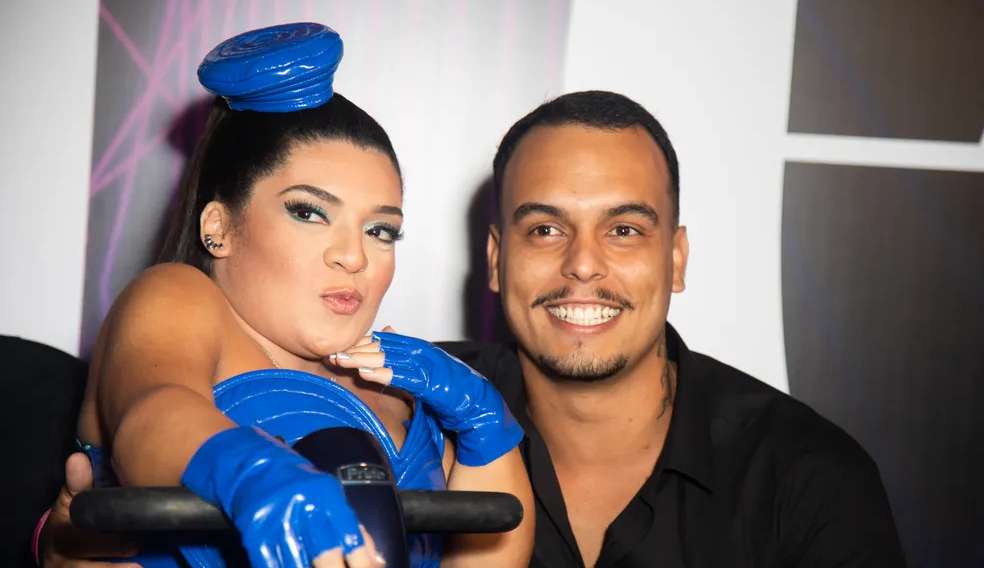 Conheça o namorado da pequena Lô, Christopher Pontes