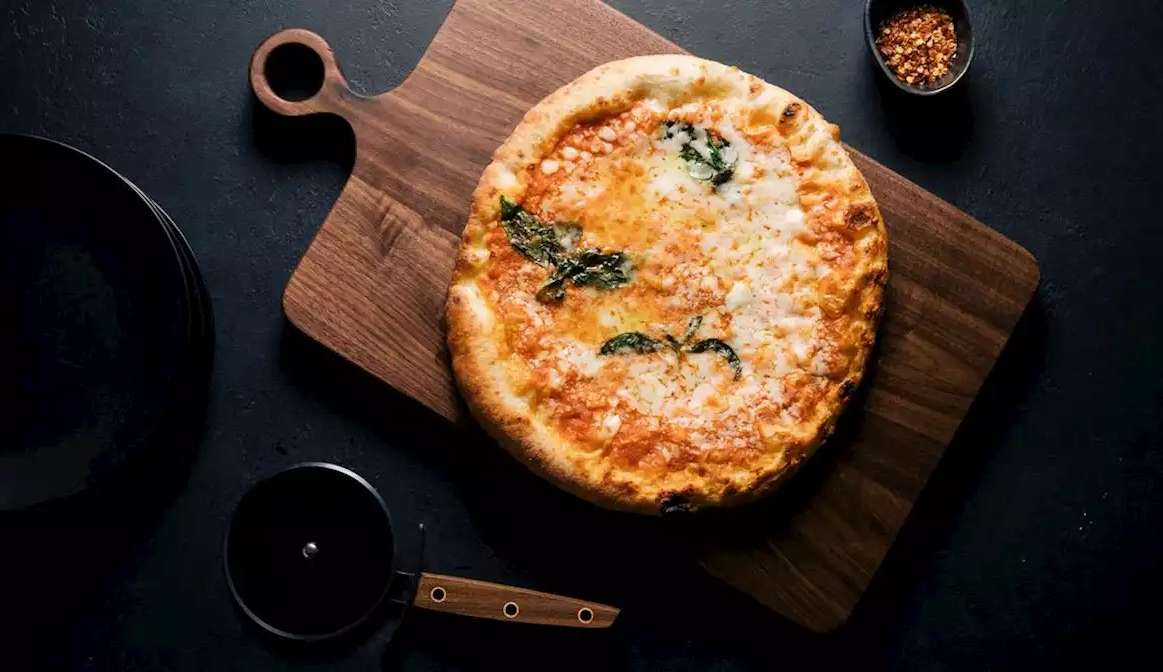 Estudo informa que pizza congelada pode aumentar o risco de câncer