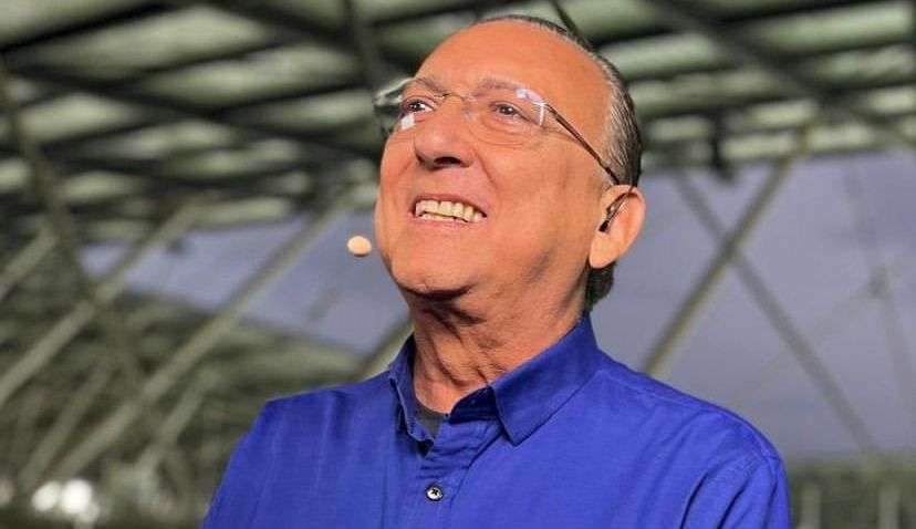 Galvão Bueno critica Flamengo após derrota pro Al Hilal