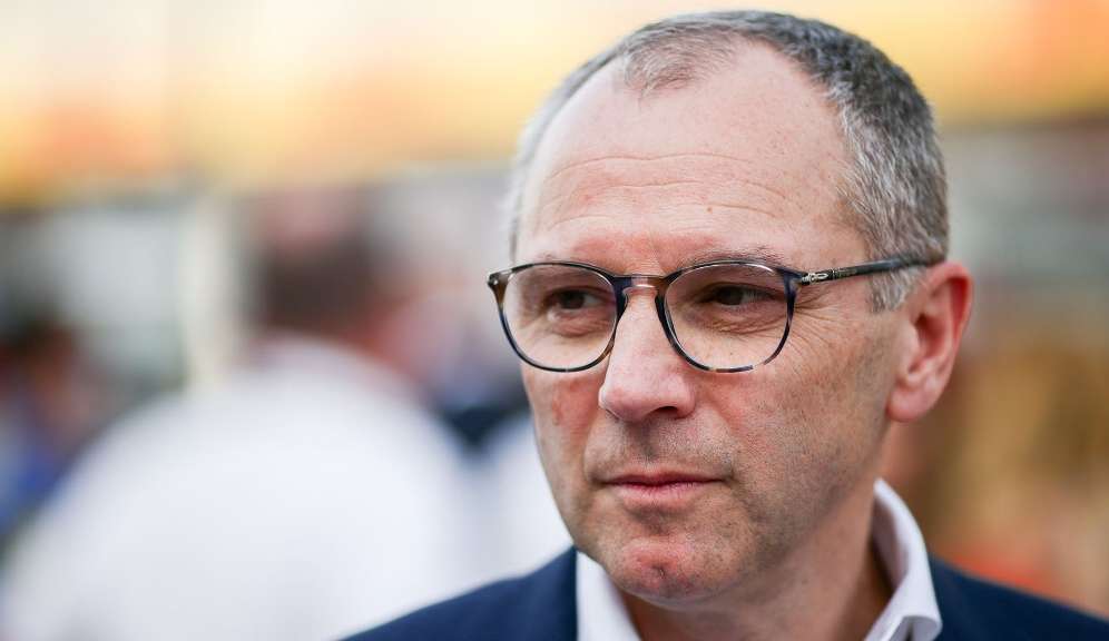 Chefão da F1 garante liberdade de expressão de pilotos após críticas à federação