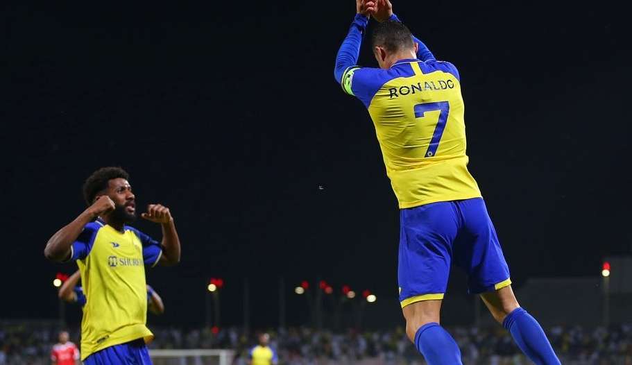 Atingindo marca histórica, Cristiano Ronaldo marca seu gol de número 500 em ligas mundiais
