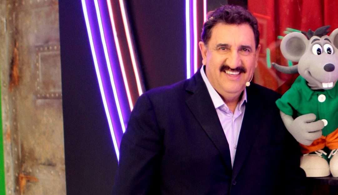 Ratinho passa por cirurgia no Joelho em São Paulo