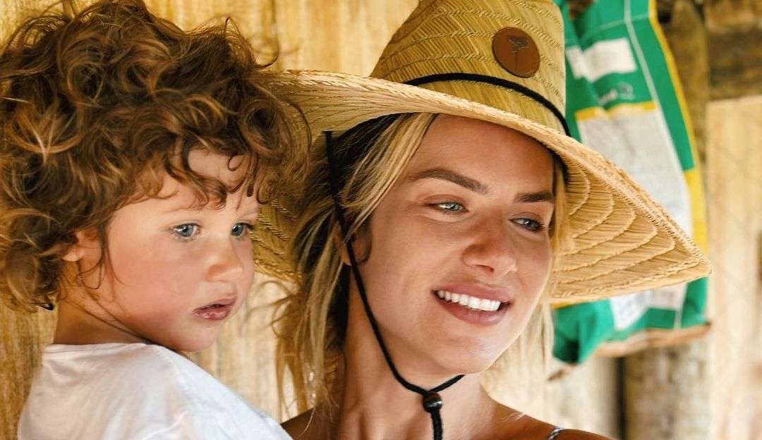 Giovanna Ewbank conta que  lugar favorito do filho caçula no rancho da família é o galinheiro