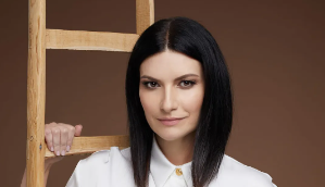 Laura Pausini comemora 30 anos de carreira com maratona de shows