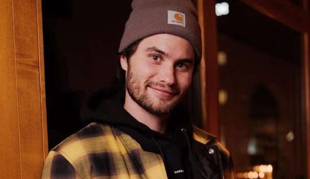 Chase Stokes conta como foi seu teste para papel em Stranger Things