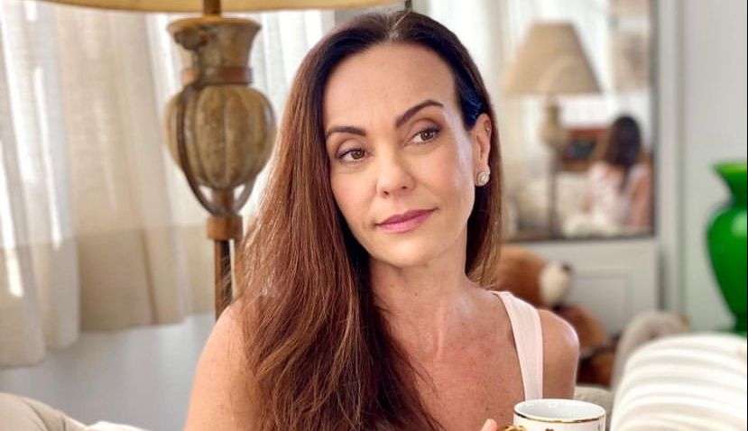 Flavia Monteiro mostra realidade após chuvas no litoral de SP