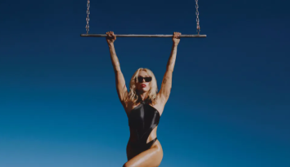 Miley Cyrus anuncia faixas oficiais de seu novo álbum “Endless Summer Vacation”