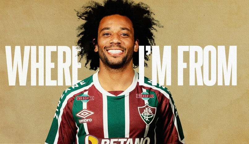 “Já pode chorar?”  Marcelo se emociona ao vestir a camisa do Fluminense