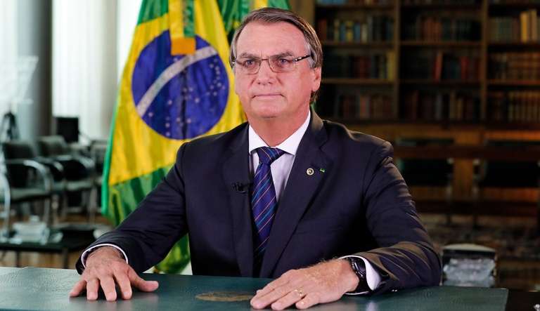 TCU informa que relógios de luxo recebidos por comitiva de Bolsonaro extrapolaram ‘limites da razoabilidade’ e notifica Planalto