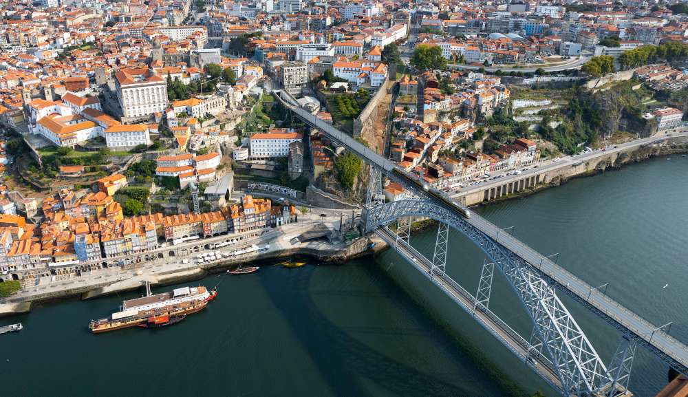 Lei que dá “residência automática” a brasileiros em Portugal entra em vigor