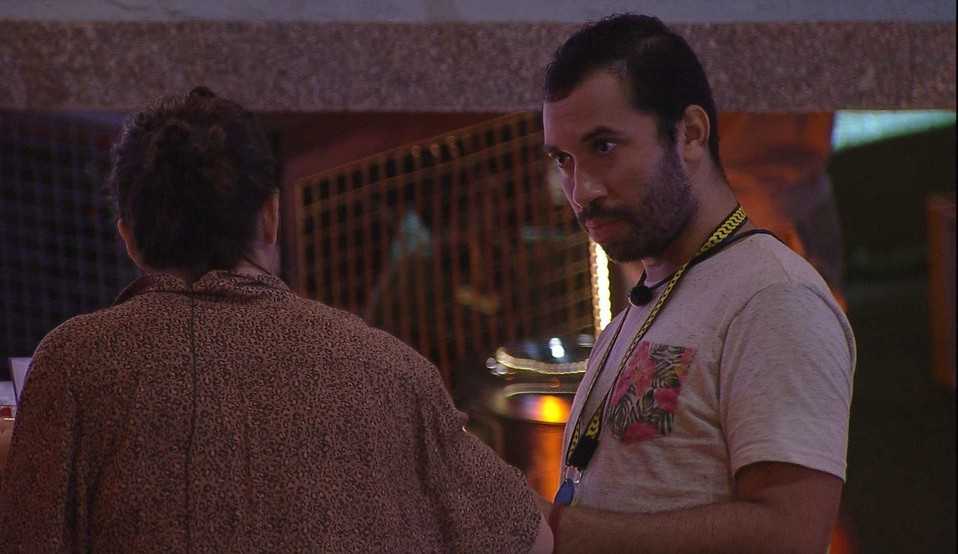 Gilberto e Fiuk fazem plano para colocar Viih Tube no paredão: ‘Tem que ser ela de cara’