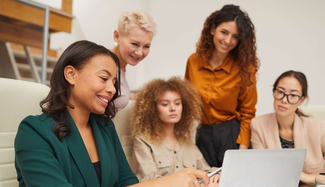 Salários das mulheres podem ser afetados por inflação, entenda: