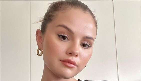 Dicas de skincare que aprendemos com Selena Gomez