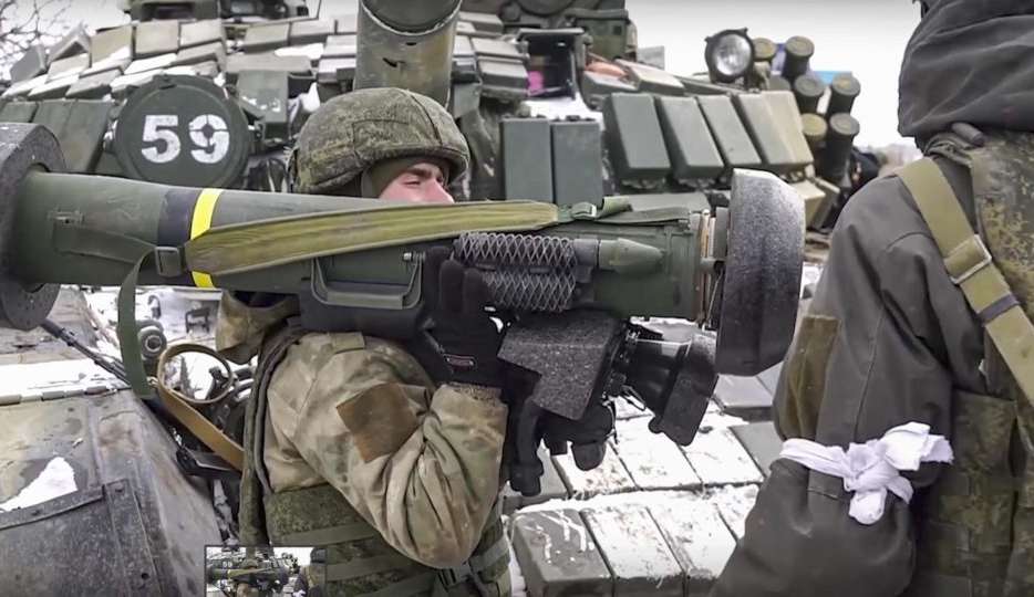 Rússia aumenta dependência de armas nucleares durante combate contra a Ucrânia, afirma EUA