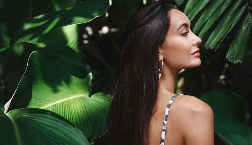 Como devolver brilho aos cabelos com frizz