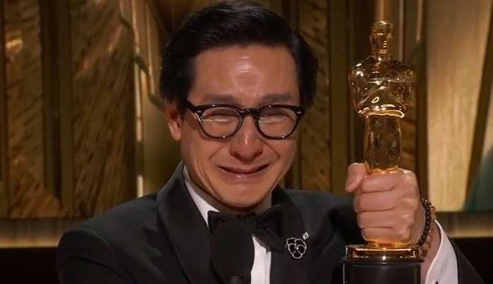 Oscar 2023: Ke Huy Quan vence categoria de Melhor Ator Coadjuvante