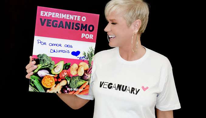 Xuxa afirma ter feito lipo e diz que, após o veganismo, sexo melhorou