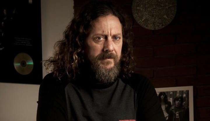 Morre Canisso, baixista da banda Raimundos, aos 57 anos