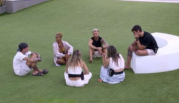 Brothers conversam sobre quem será o próximo eliminado do BBB 23