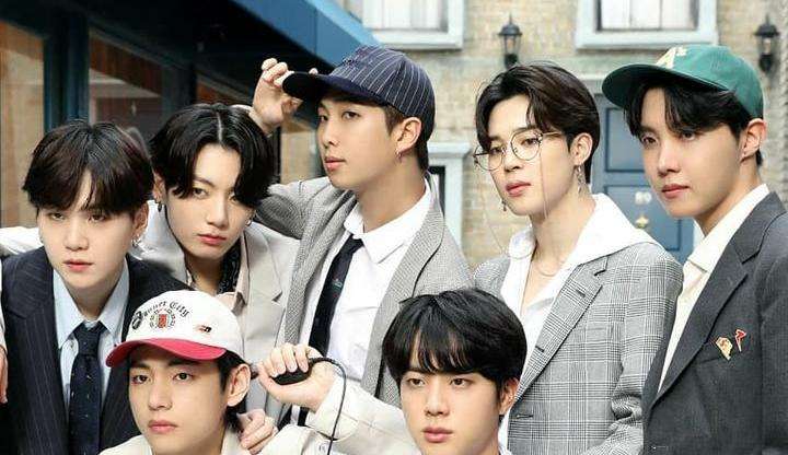 BTS: Segundo chefe da HYBE, retorno em 2025 não é certeza