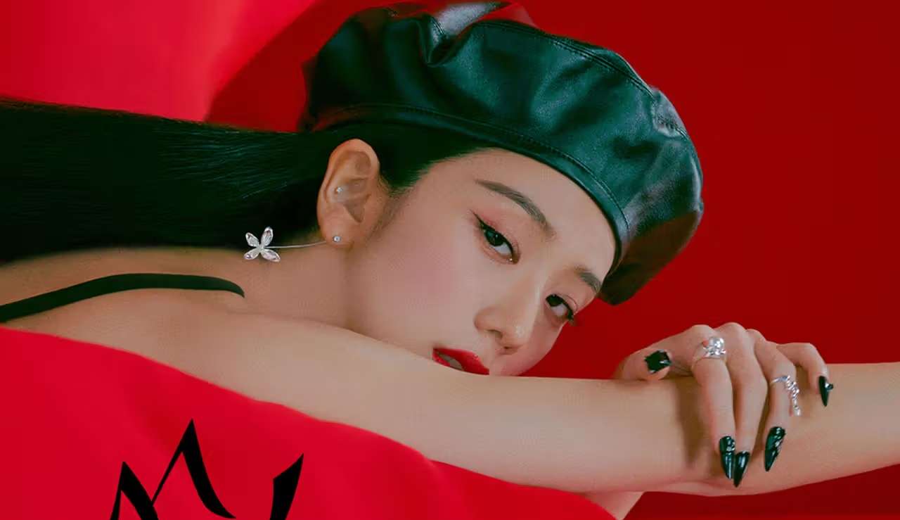 Jisoo revela o nome da faixa principal do seu primeiro álbum solo