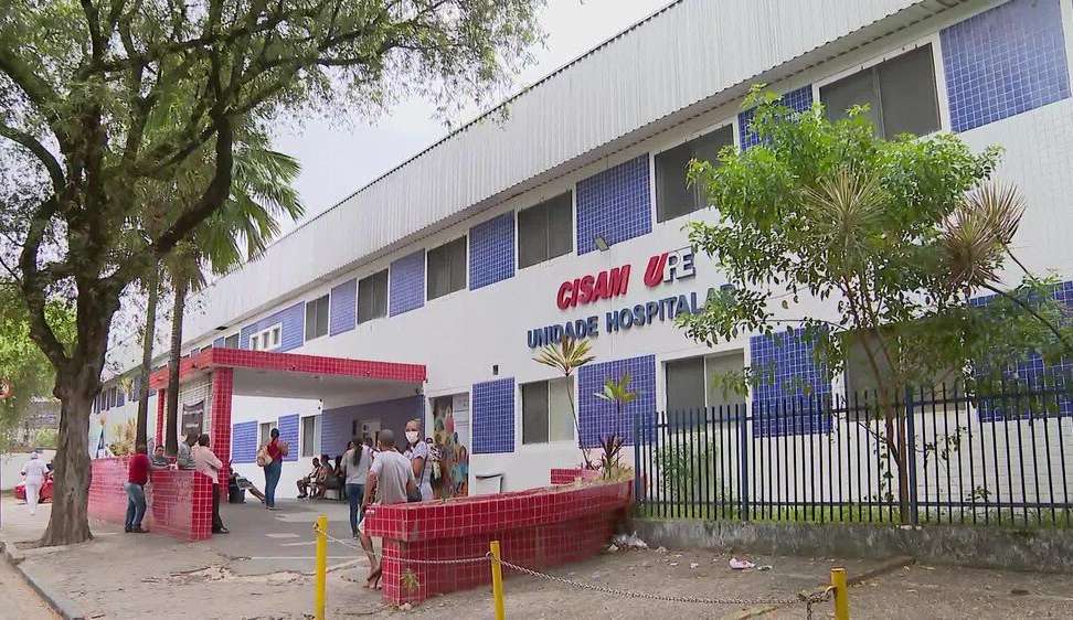 Médico que fez aborto de menina de dez anos ganha ação contra padre que o acusou de assassinato