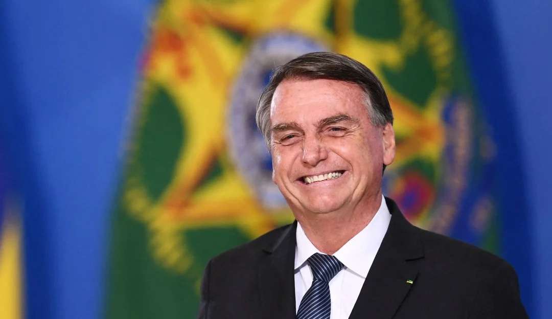 Bolsonaro é obrigado a devolver as joias que recebeu de presente da Arábia Saudita