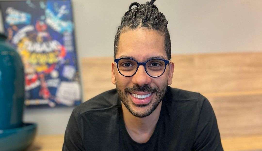 Joel Jota recebe o título de doutor honoris causa