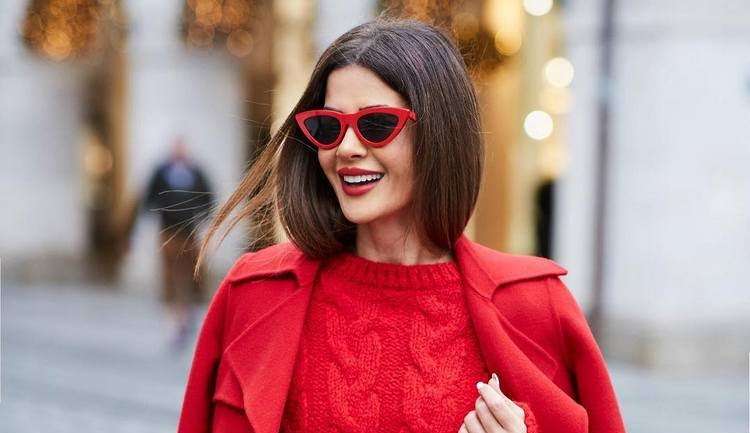 Vermelho é a cor “queridinha” da temporada Outono-Inverno de 2023