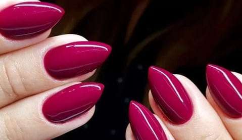 Veja as maiores tendências de esmaltes para o outono 2023