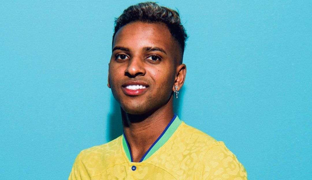 Em entrevista, Rodrygo revela que Carlo Ancelotti fala sobre comandar a Seleção Brasileira