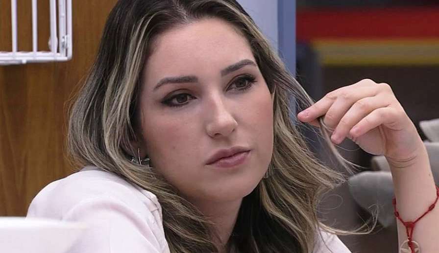 Amanda consegue “Poder Curinga” no BBB
