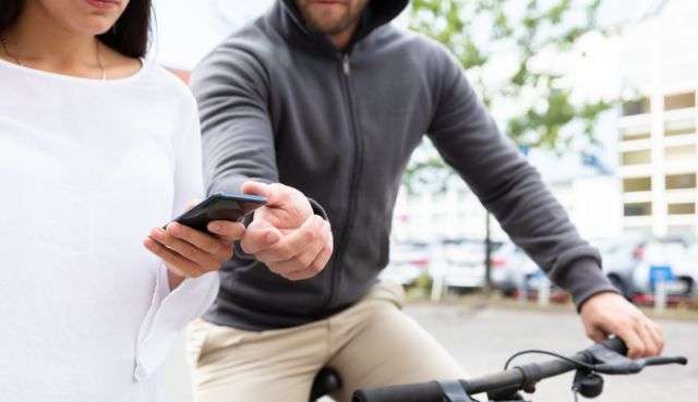 Aparelhos celulares são roubados a cada três minutos em São Paulo