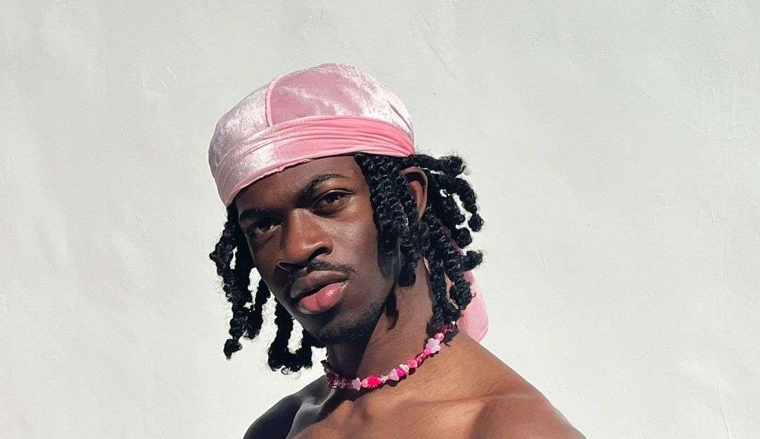 Lix Nas X revela que já utilizou aplicativo de namoro das celebridades