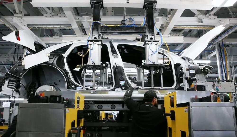 Lucid anuncia demissão de 18% do quadro de funcionários