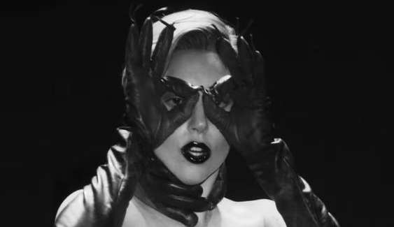 Relembre os looks icônicos de Lady Gaga, que completa 37 anos