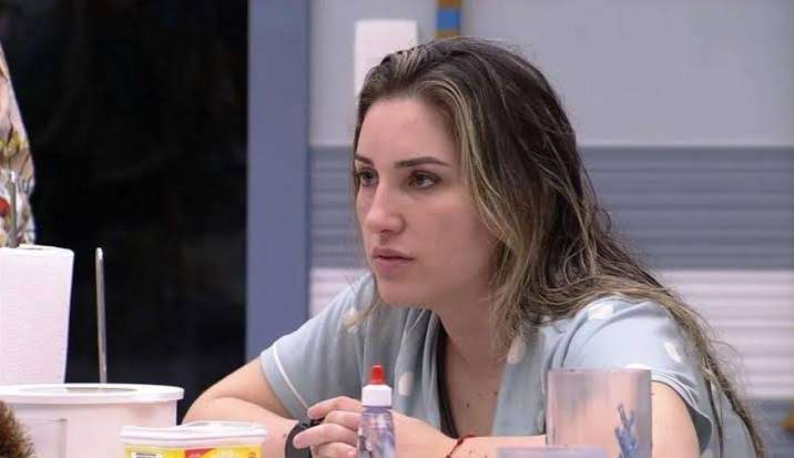 Amanda traça estratégia para o próximo paredão