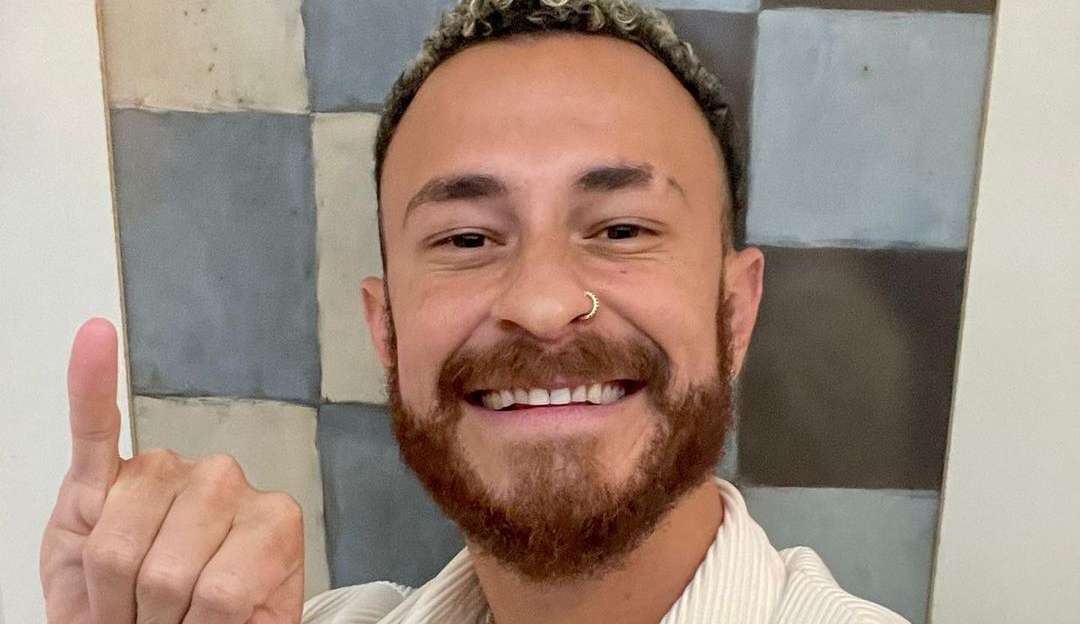 Ex-BBB Fred aposenta “Desimpedidos” e anuncia novo nome