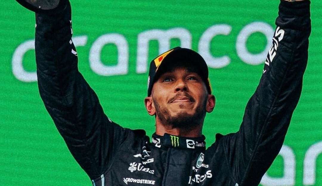 Hamilton elogia condenação de Nelson Piquet por falas racistas e homofóbicas