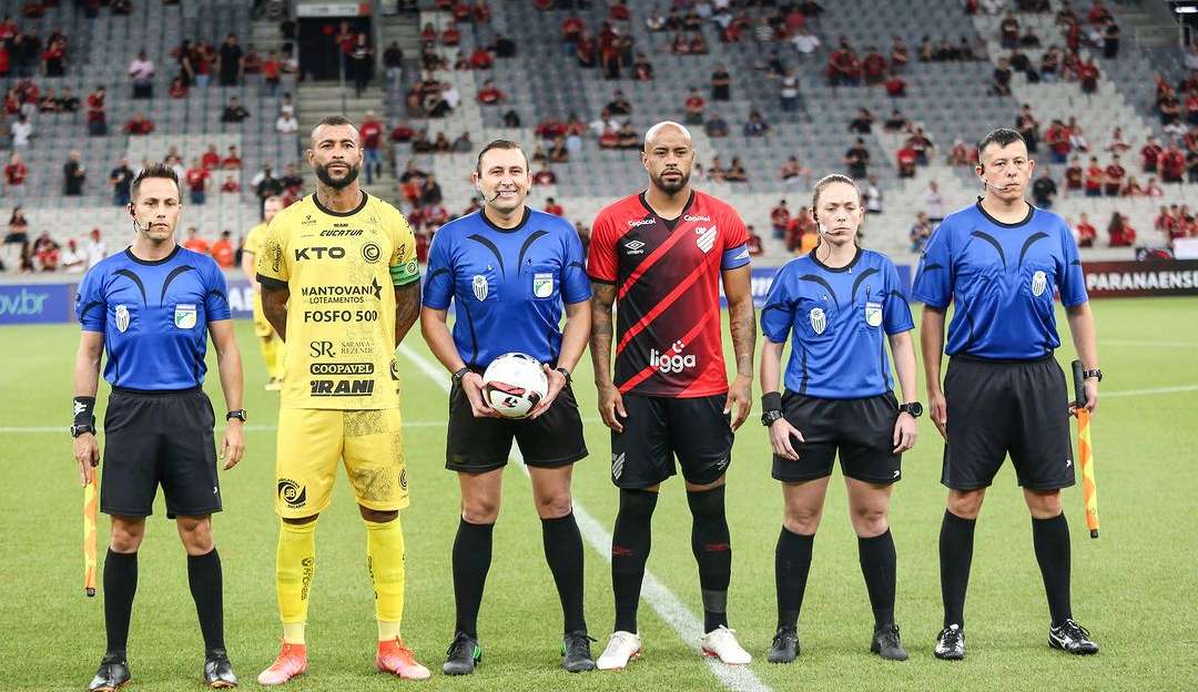 Athletico-PR encara Cascavel na disputa pelo título paranaense