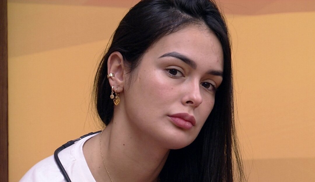 Paredão gera atritos entre Larissa e Amanda