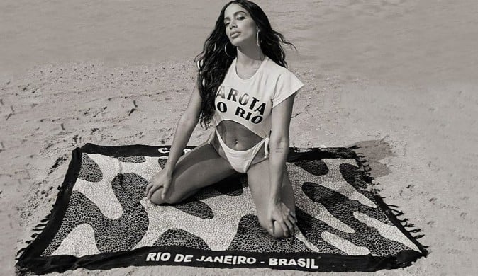 Anitta diz que foi vacinada contra a Covid-19 e fala sobre seu clipe “/Girl From Rio”/