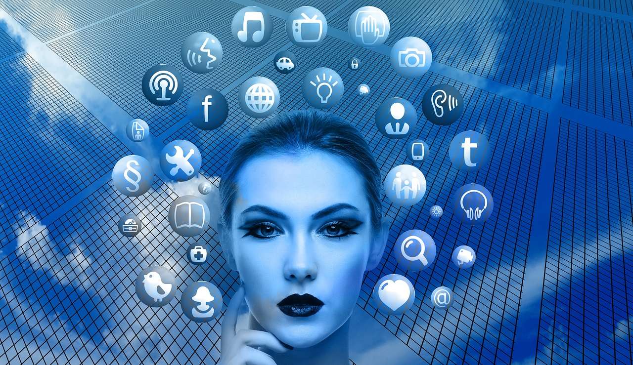 PL das Fake News prevê agência reguladora das redes sociais