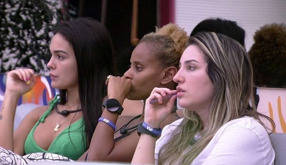 Sisters do quarto Deserto estudam mudança de votos para domingo