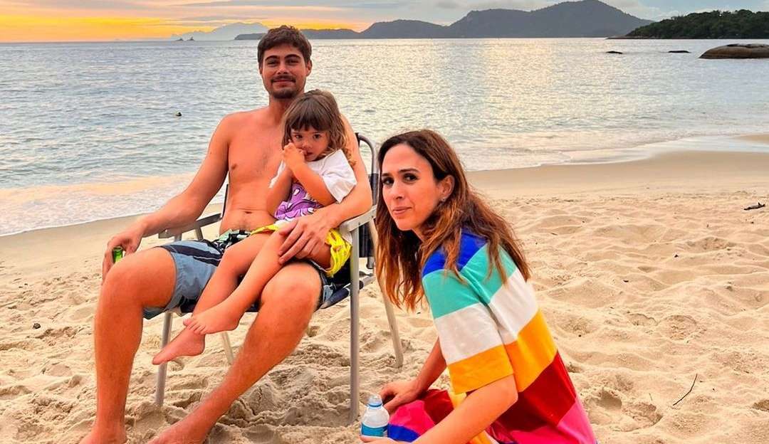 Após boatos de crise no casamento, Tatá Werneck se pronuncia e comenta reação de Rafa Vitti