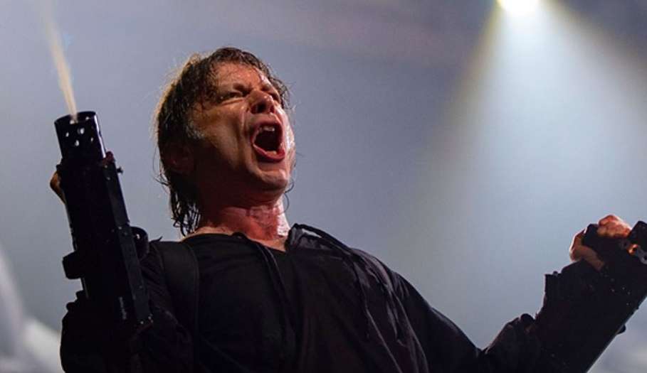 Vocalista do Iron Maiden é confirmado na CCXP23