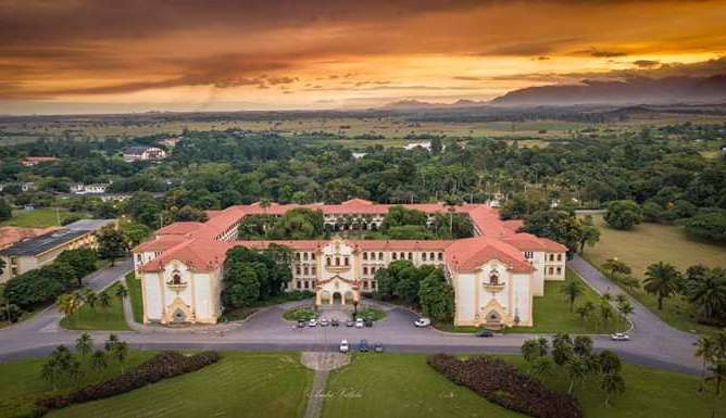 Calouro da UFRRJ é preso após ameaçar alunos da instituição