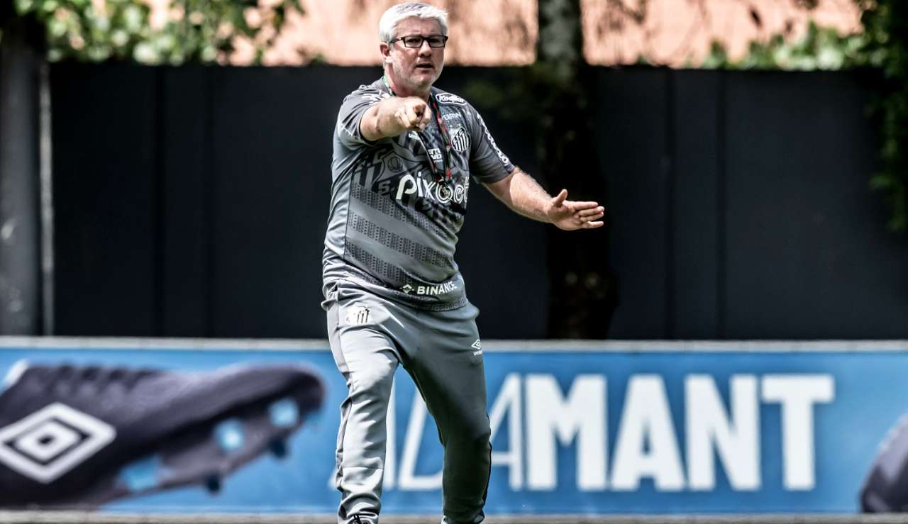 Santos pode ter escalação repetida em partida da Copa do Brasil