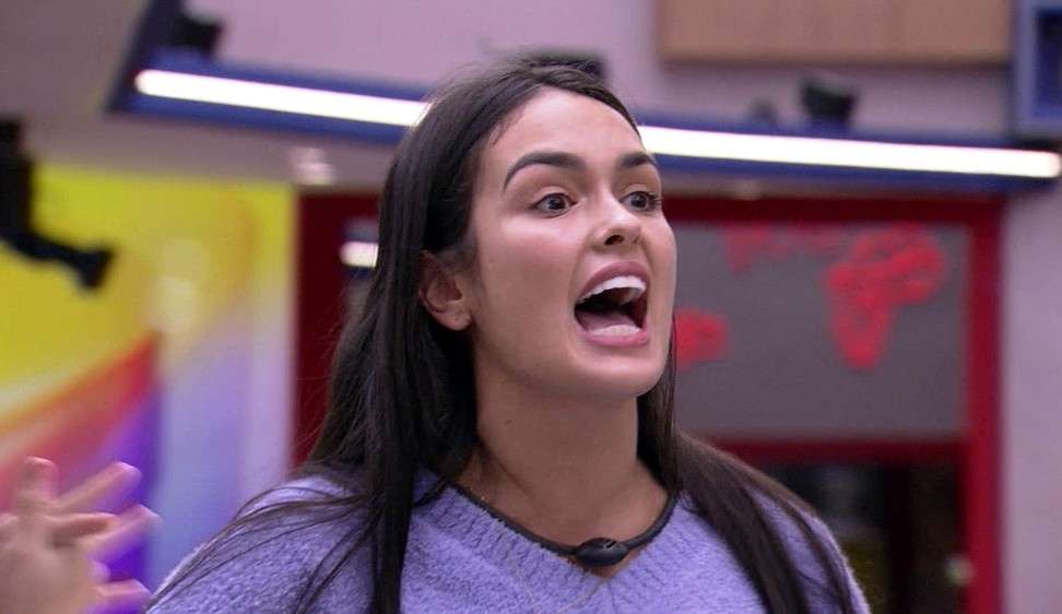 Madrugada com eliminação, novo líder, paredão, treta e volta ao Fundo do Mar