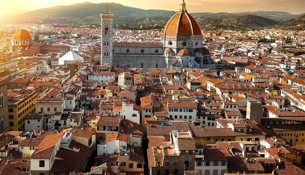 Florença adota uso de drones para fiscalização e segurança